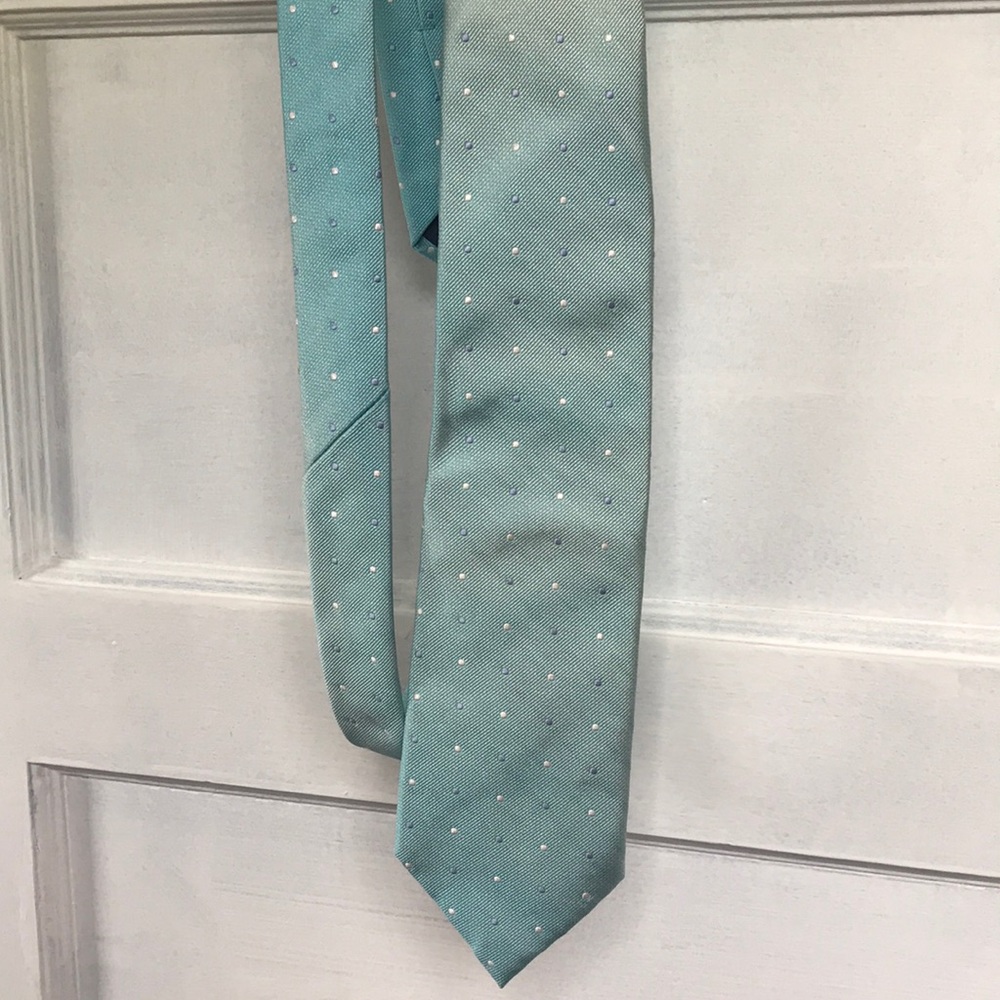 Massimo Dutti robins egg blue silk tie